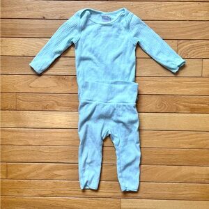 2 for $10 - Bonds Cotton Ice Blue Onesie and Pant Set Size 3-6+ months